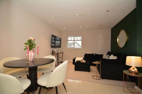 2 bedroom flat for sale, 31 Jane Rae Gardens, Clydebank, G81 1HR
