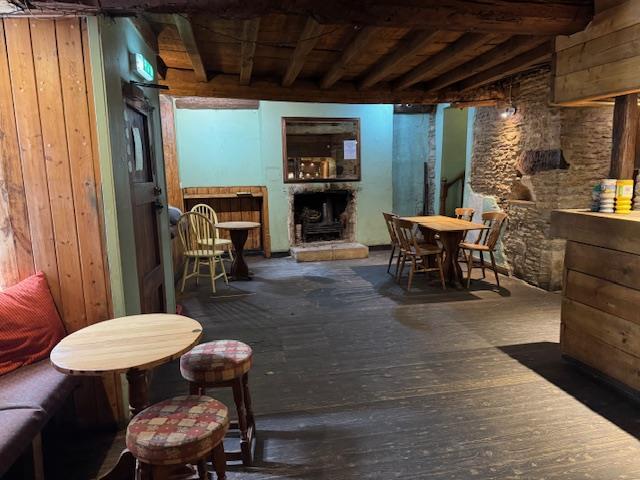 Front bar