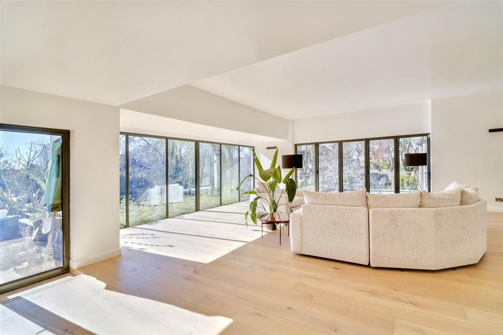 Open Plan Sitting Room  (7).jpeg