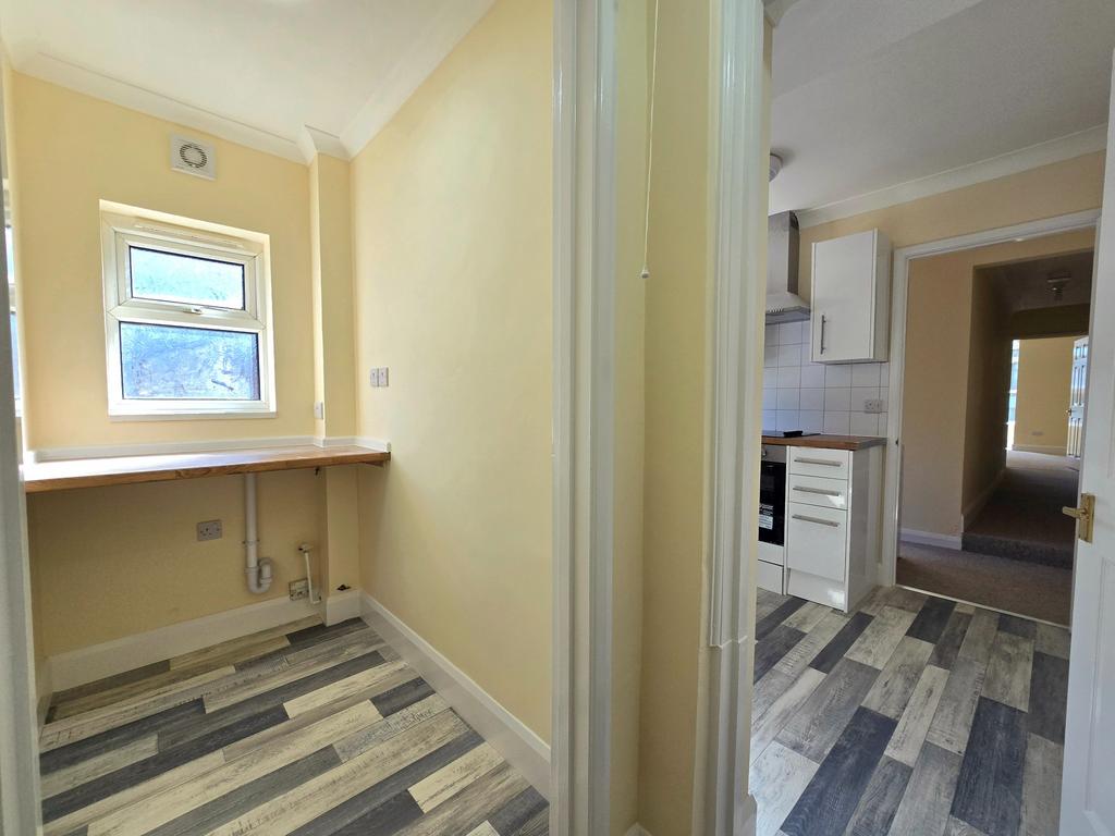 Utility Room &amp; Kitchen