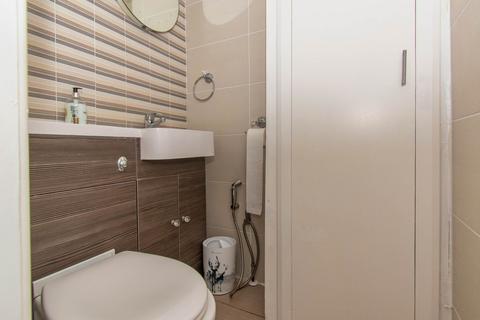 1 Allendale Road, Earley, Reading, RG6 7PD