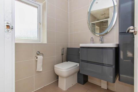 1 Allendale Road, Earley, Reading, RG6 7PD