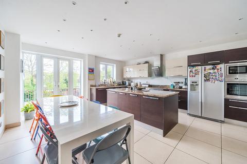 5 bedroom semi-detached house for sale, Hampstead Garden Suburb borders NW11