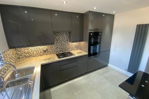 7 Top O Th Green, Chadderton, Oldham, OL9 7HL