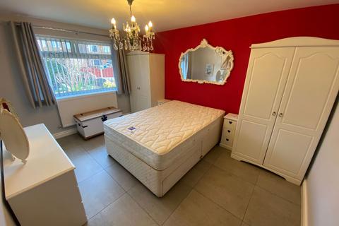 7 Top O Th Green, Chadderton, Oldham, OL9 7HL