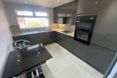 7 Top O Th Green, Chadderton, Oldham, OL9 7HL