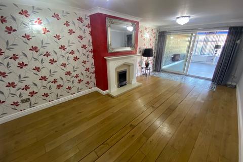 7 Top O Th Green, Chadderton, Oldham, OL9 7HL