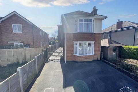 2a Comber Road, Bournemouth, BH9 2XG