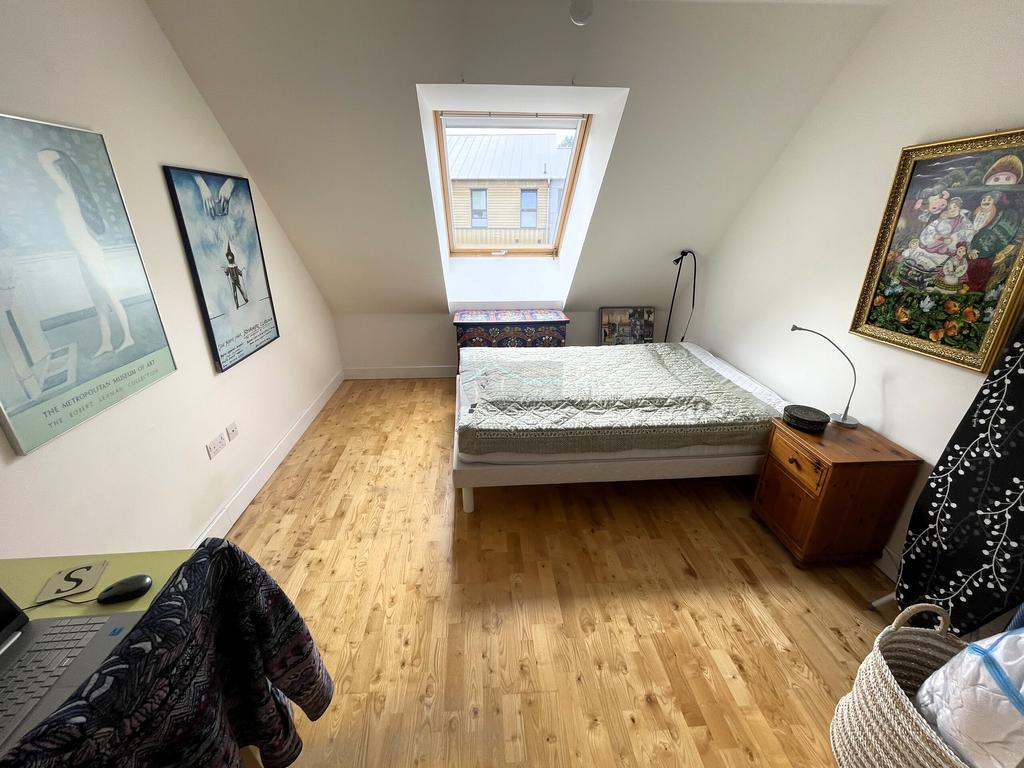 Bedroom 2a.JPG