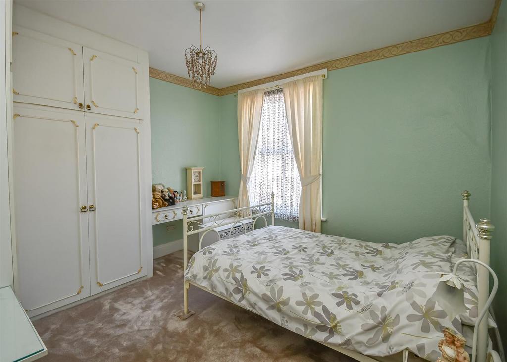 51 Swan Bank-Bedroom 1.jpg