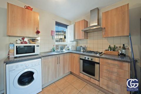 3 bedroom apartment to rent, Drywater Flats, Phoenix Wharf Road, London