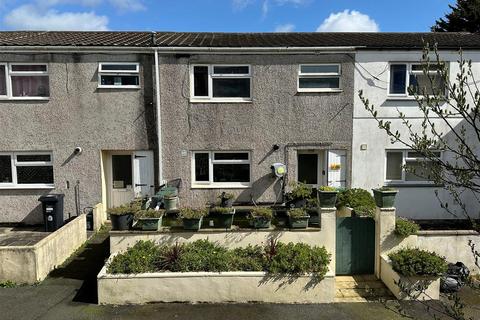 63 Bulwark Road, Helston, TR13 8JG