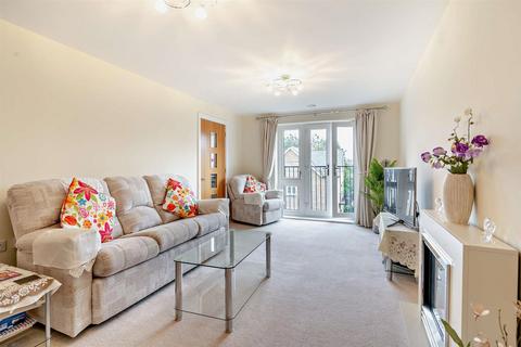 2 bedroom apartment for sale, Fern Court, Gower Road, Sketty, Swansea, West Glamorgan, SA2 9BH