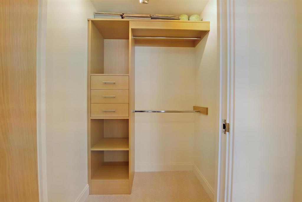 8573506-interior12-800.JPG