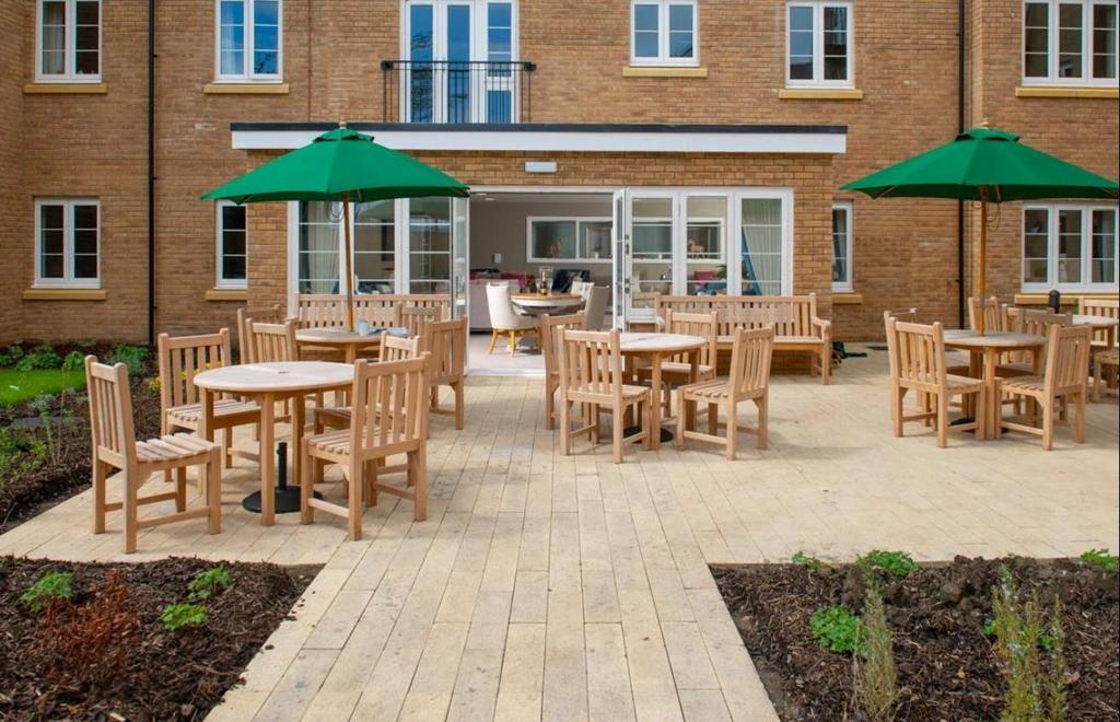 Communal Patio.jpg