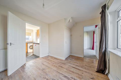 3 bedroom semi-detached house for sale, Mountfield Road, Witney, Oxfordshire