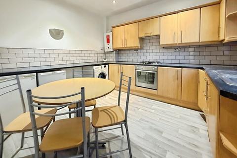 1 bedroom flat to rent, Park Avenue, Levenshulme, Manchester, Greater Manchester, M19