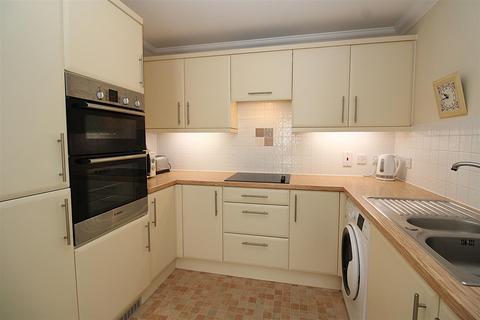 2 bedroom apartment for sale, Abbots Gate, Bury St. Edmunds IP33