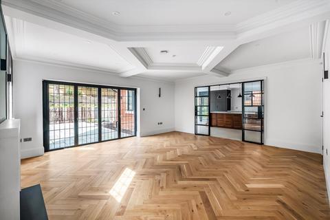 6 bedroom detached house for sale, Echo Pit Road, Guildford, Surrey, GU1