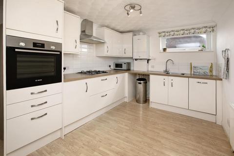 3 bedroom flat for sale, Plantation Terrace, Dawlish EX7