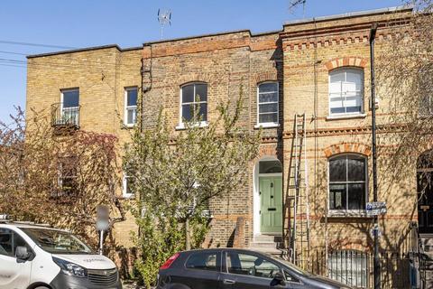 34a Ravensdon Street, London, SE11 4AR