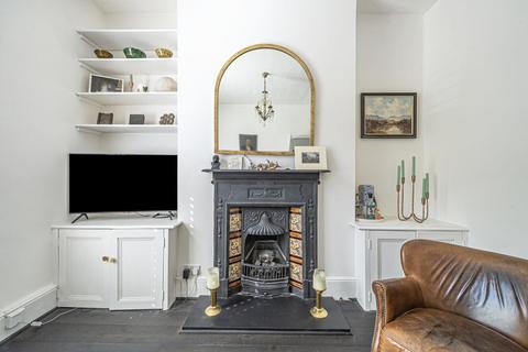 34a Ravensdon Street, London, SE11 4AR
