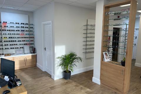 Property for sale, Wey Hill, Haslemere, GU27