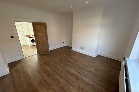 174 Denton Lane, Chadderton, Oldham, OL9 8PL