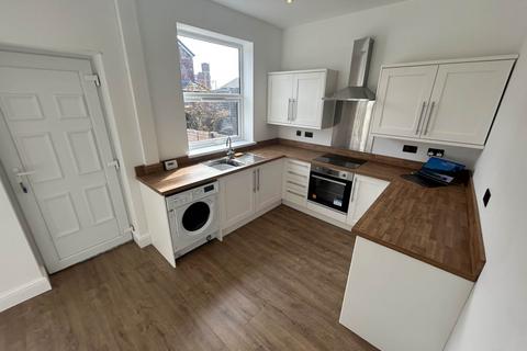 174 Denton Lane, Chadderton, Oldham, OL9 8PL