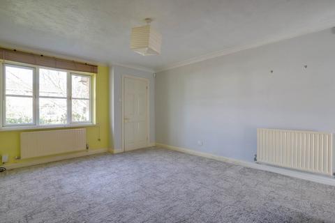 5 Dickens Close, Caversham, Reading, RG4 5LZ
