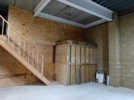 U17 Warehouse corner 1