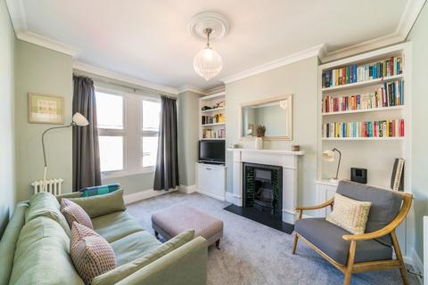 37a Fairlight Road, London, SW17 0JE