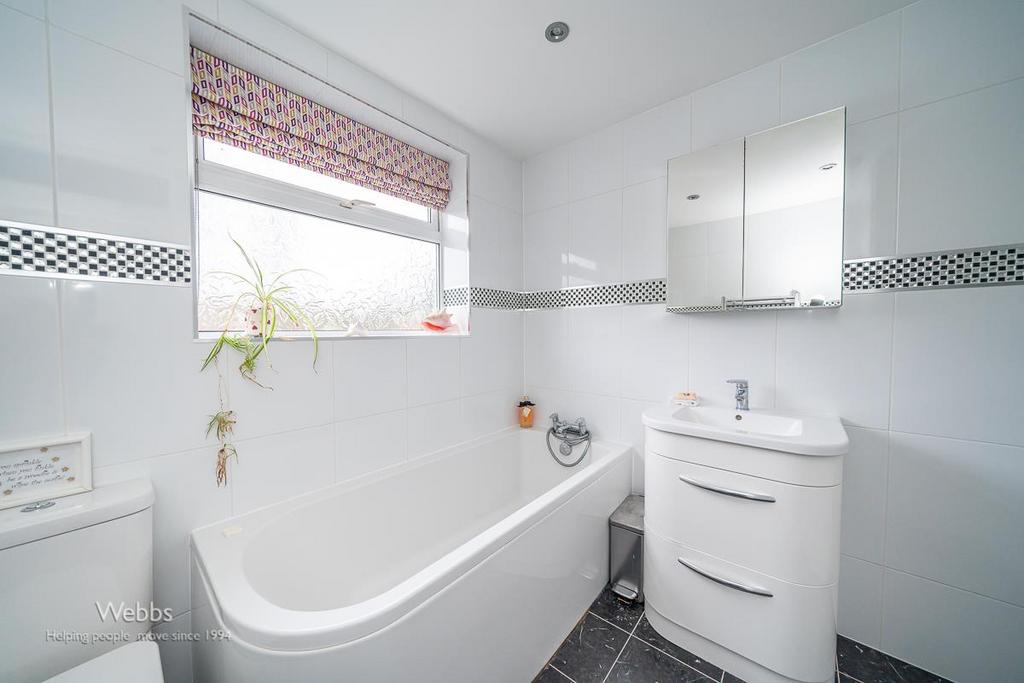 © Webbs Estate Agents © (134 of 224).jpg