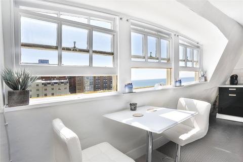 1 bedroom flat to rent, Regency Square, Brighton, BN1