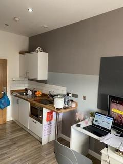 Studio to rent, Abington Street, Northampton NN1