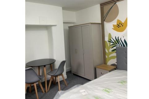 undefined, Watkin Terrace, Northampton NN1
