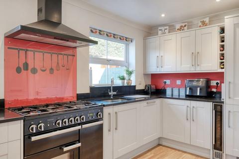 22 Briar Close, Lickey End, Bromsgrove, B60 1GE