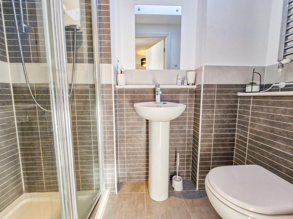 Ensuite