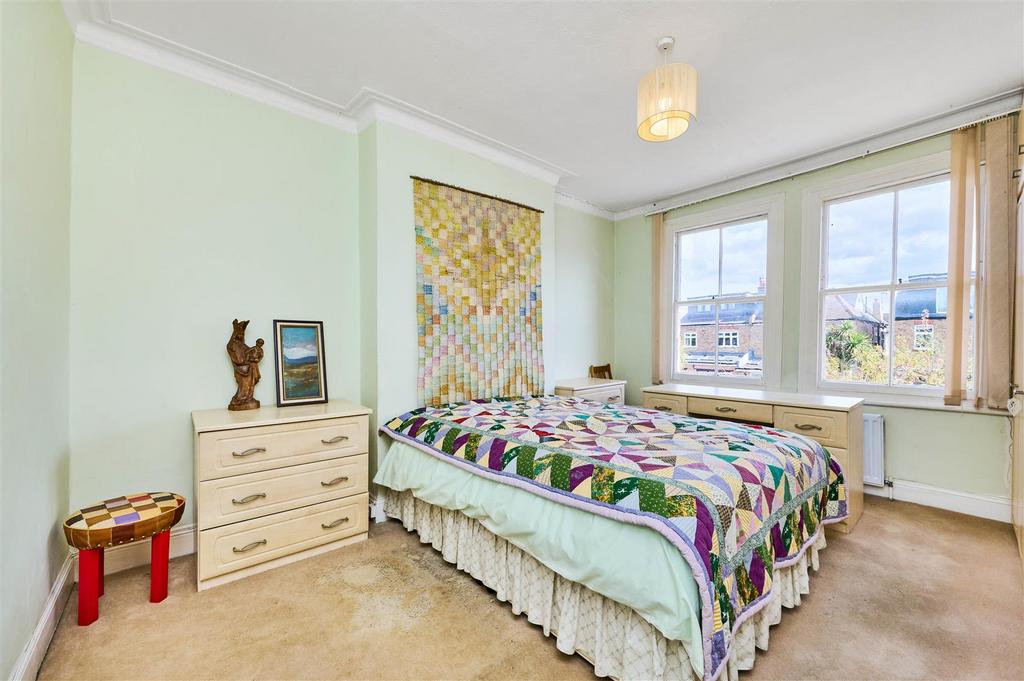 James Anderson - Connaught Avenue London SW14 7 RH 