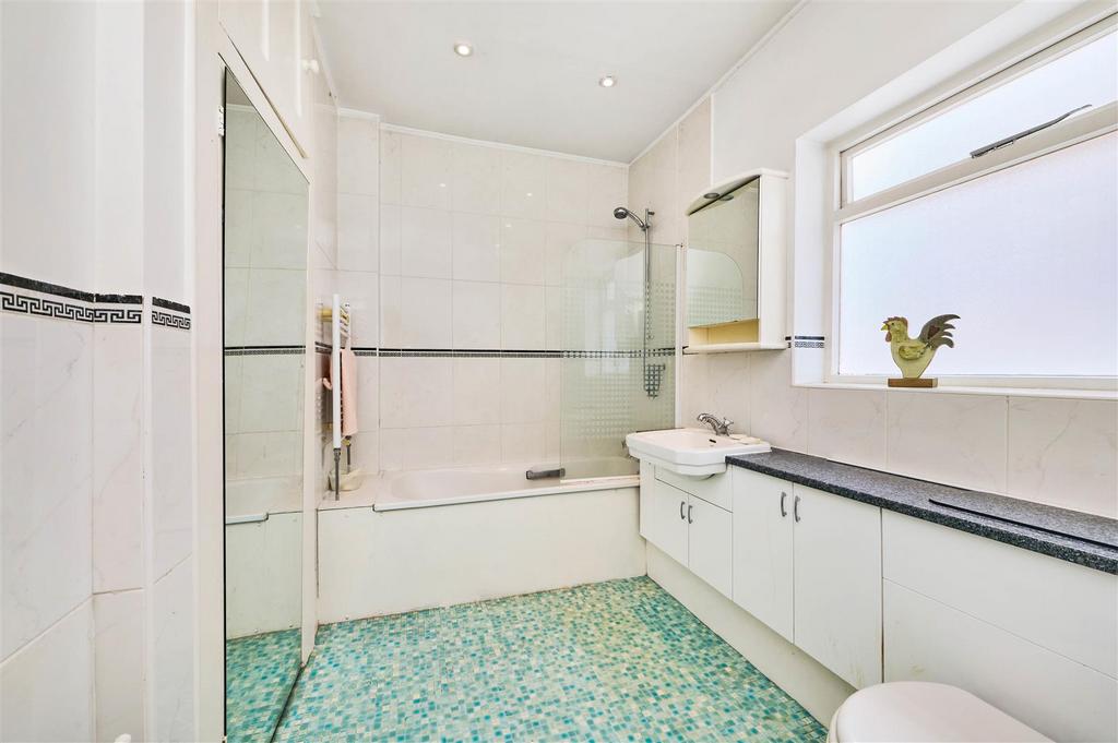 James Anderson - Connaught Avenue London SW14 7 RH 