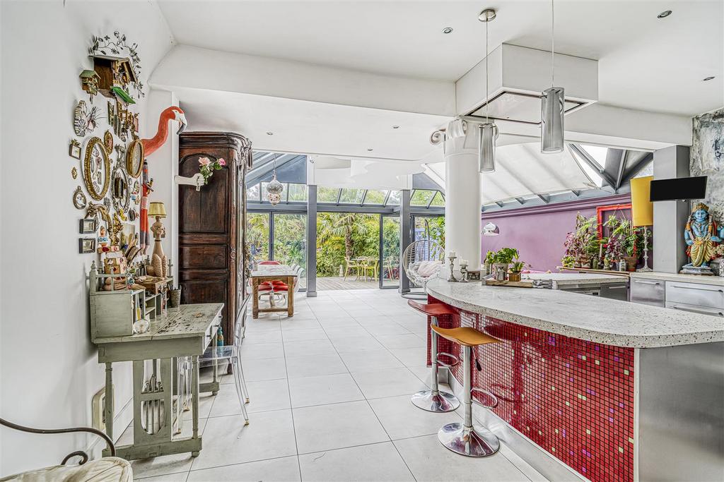101 East Sheen Avenue-8.jpg