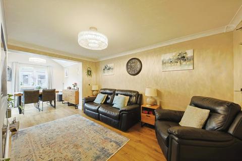 42 Hawthorn Close, Wootton, Ulceby, DN39 6RB