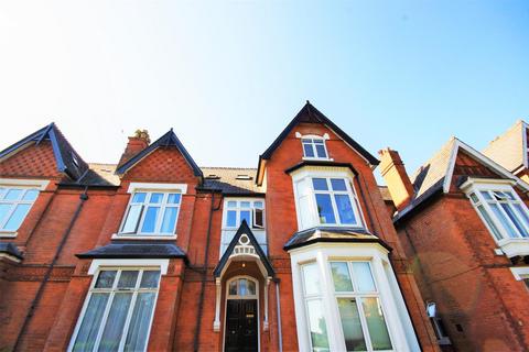 3 bedroom apartment to rent, 10 Oxford Road, Birmingham B13