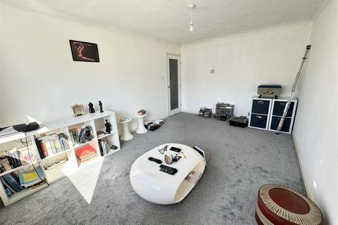 1 bedroom apartment for sale, Bournemouth Road, Poole BH14