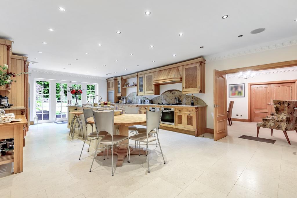 Kitchen/Breakfast