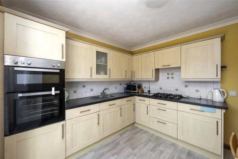 2 bedroom bungalow for sale, Finches Close, Lancing, West Sussex, BN15