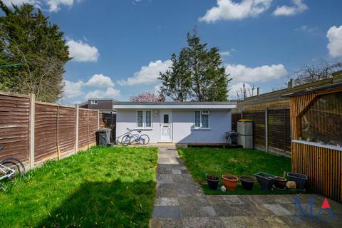 undefined, Fairmead Crescent, Edgware, HA8