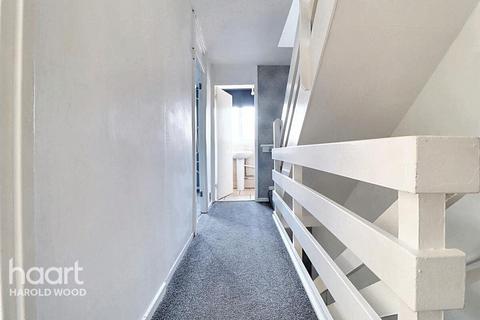 44 Briar Road, Romford, RM3 8AP