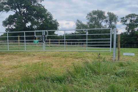 Land for sale, Wicken Road, Leckhampstead, MK18