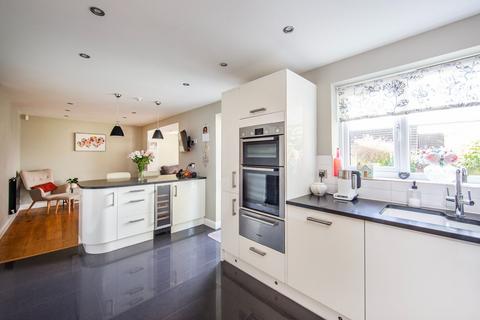 35 Blackthorn Close, Wistaston, Crewe, CW2 6PQ